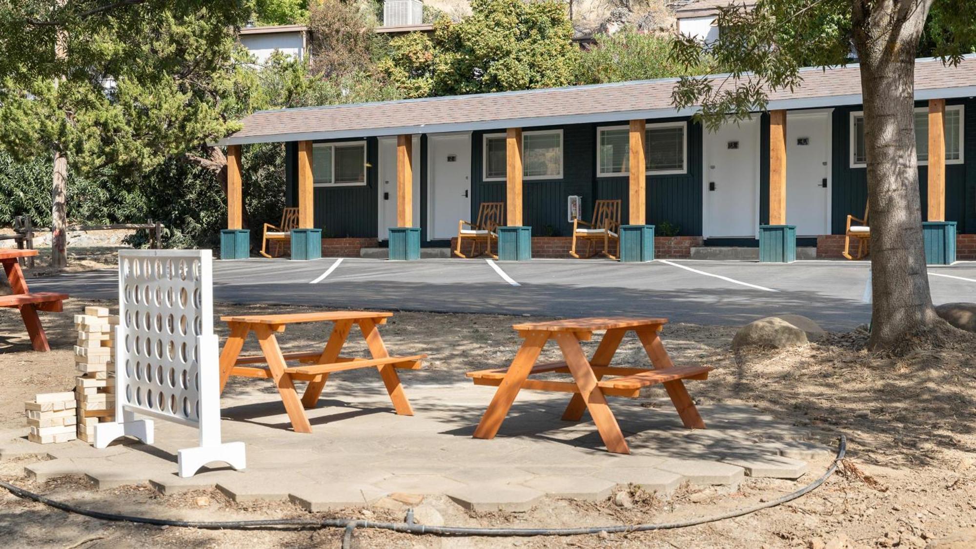The Tokopah Sequoia Motel Rm 1 Three Rivers Eksteriør bilde