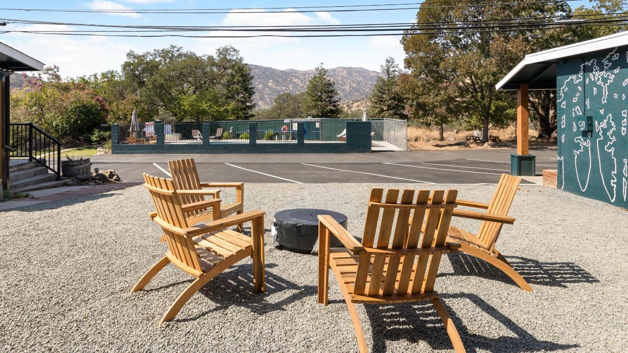 The Tokopah Sequoia Motel Rm 1 Three Rivers Eksteriør bilde