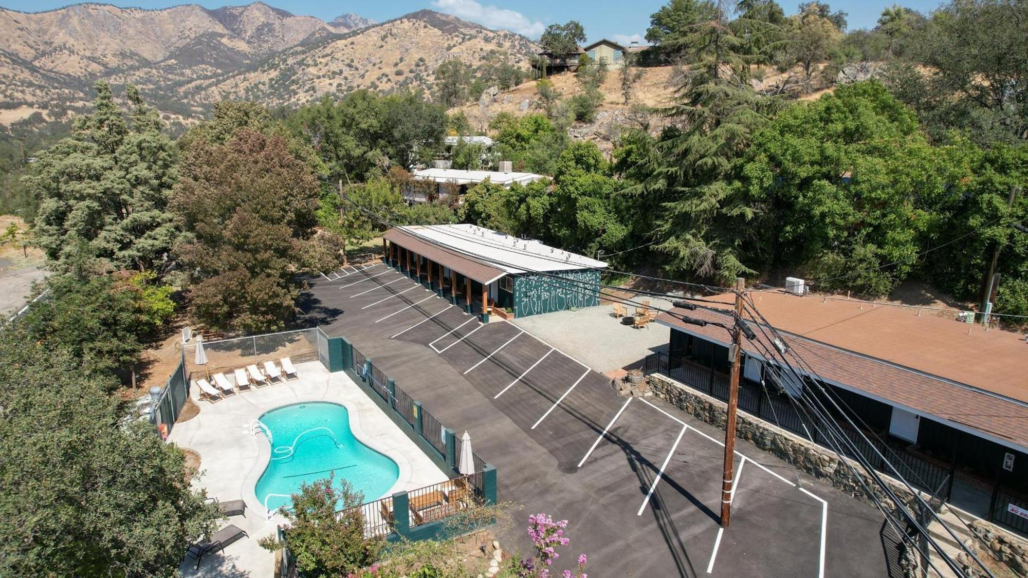 The Tokopah Sequoia Motel Rm 1 Three Rivers Eksteriør bilde